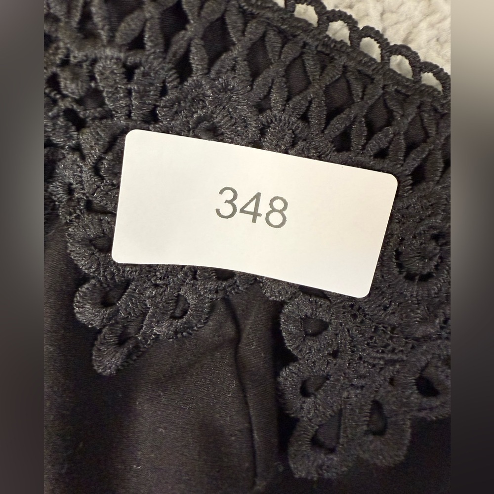 Mudd black halter top crochet detail size XL preowned festival boho - Picture 5 of 6